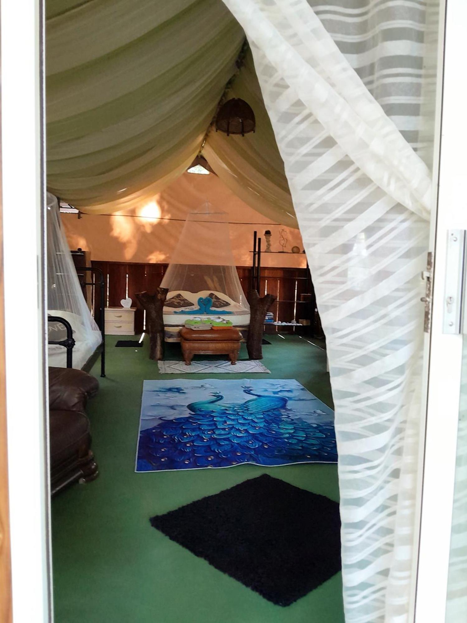 Fully Furnished Family Jungle Tent, Latino Glamping Пакера Экстерьер фото